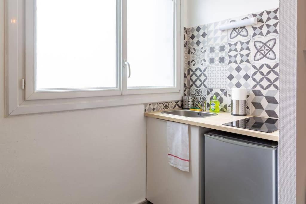 Studio Neuf Et Tranquille En Plein Coeur De Ville/Siam/Proche Tramway Zola Brest Ngoại thất bức ảnh